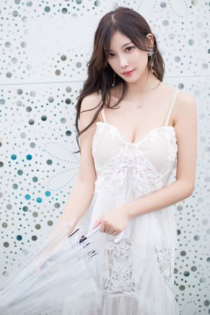 黑木麻衣